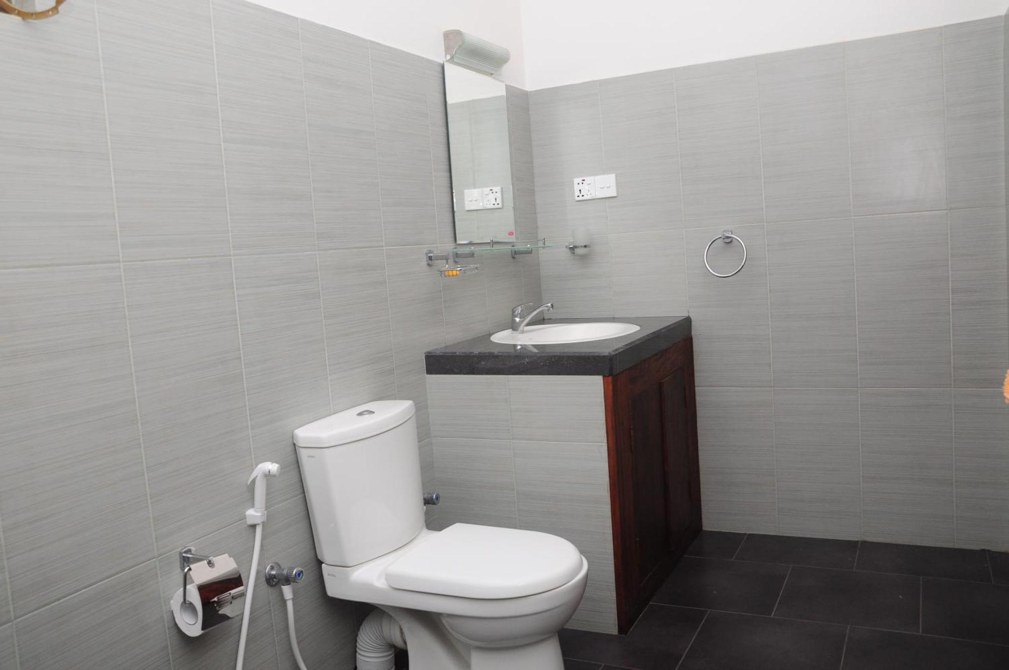 Traveller'S Home Hotel Tissamaharama Δωμάτιο φωτογραφία